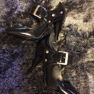 EUC Michael Kors Mary Jane Patent Leather Heels
